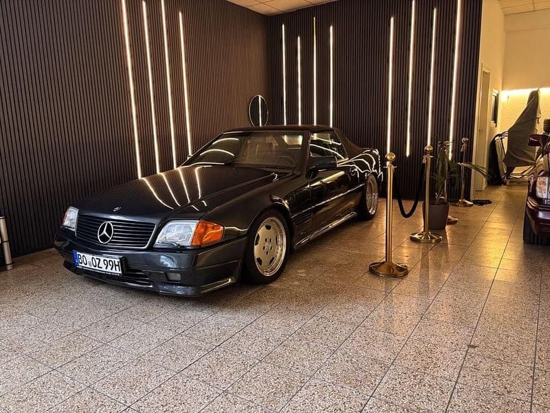 Schwarz Gebraucht 1991 Mercedes SL500 AMG Cabrio | 37.950 € - Bild 1/4