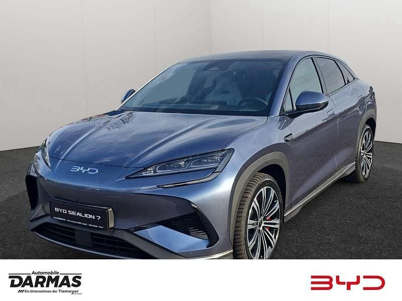 Neu BYD Sealion 7 389 kW (530 PS) 2026 Grau SUV