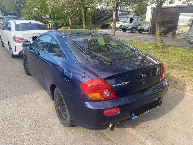 Gebraucht Hyundai Coupé 136 PS (100 kW) 2003 Blau Coupé
