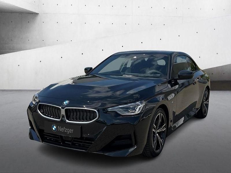 Weiss Neu 2025 BMW 218 M Sport Coupé | 51.690 € - Bild 1/4