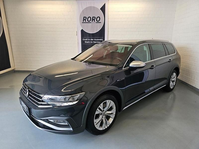 Gebraucht VW Passat Alltrack 200 PS (147 kW) 2021 Grau Kombi