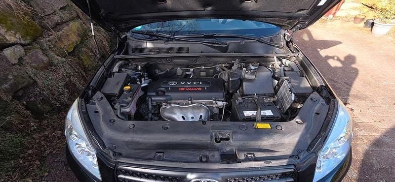 Gebraucht Toyota RAV4 152 PS (111 kW) 2007 Schwarz SUV