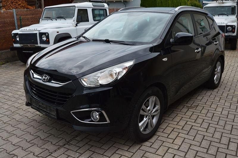 Schwarz Gebraucht 2012 Hyundai ix35 Style SUV | 8.390 € (Fairer Preis) - Bild 1/4