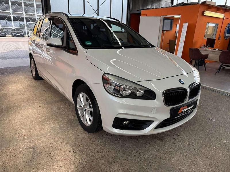 Gebraucht BMW 216 Advantage 102 PS (75 kW) 2016 Mineralweiss Van / Kleinbus