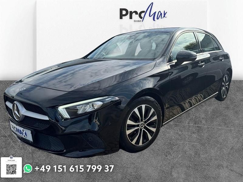 Gebraucht Mercedes A180 116 PS (85 kW) 2021 Schwarz Limousine