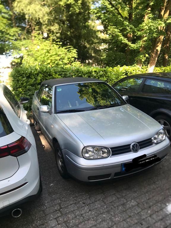 Silber Gebraucht 2002 VW Golf Cabriolet Trendline Cabrio | 1.300 € (Superpreis) - Bild 1/1