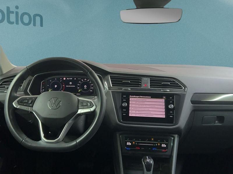 Gebraucht VW Tiguan 150 PS (110 kW) 2023 Schwarz SUV