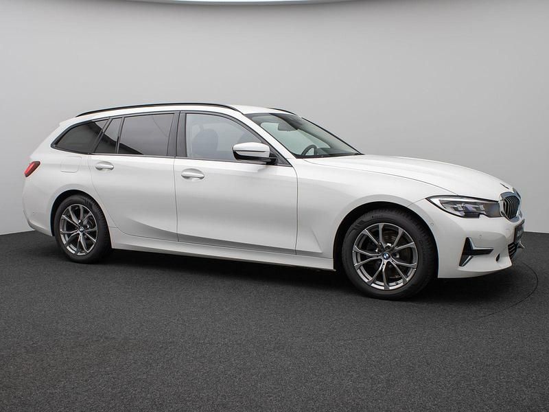 Gebraucht BMW 320 Luxury Line 190 PS (139 kW) 2021 Weiß Kombi