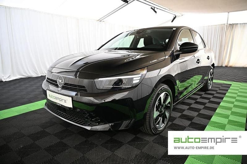 Gebraucht Opel Corsa-e Edition 100 kW (136 PS) 2024 Schwarz Kleinwagen