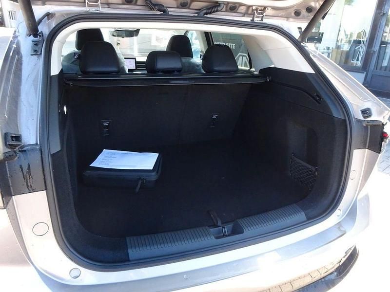 Neu MG HS Luxury 272 PS (200 kW) 2025 Sterling silver SUV