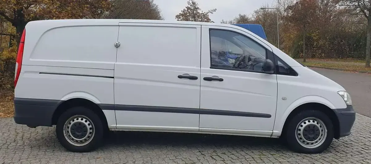Gebraucht Mercedes Vito 95 PS (69 kW) 2014 Arktikweiss Van