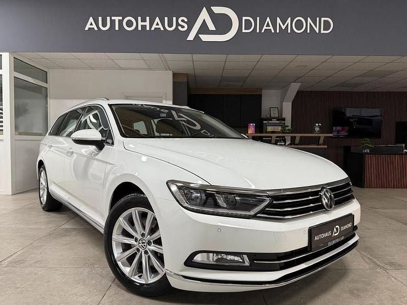 Weiß Gebraucht 2016 VW Passat Highline Kombi | 15.550 € (Fairer Preis) - Bild 1/4