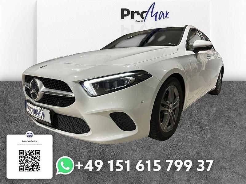 Weiß Gebraucht 2018 Mercedes A180 Limousine | 16.850 € (Teuer) - Bild 1/4