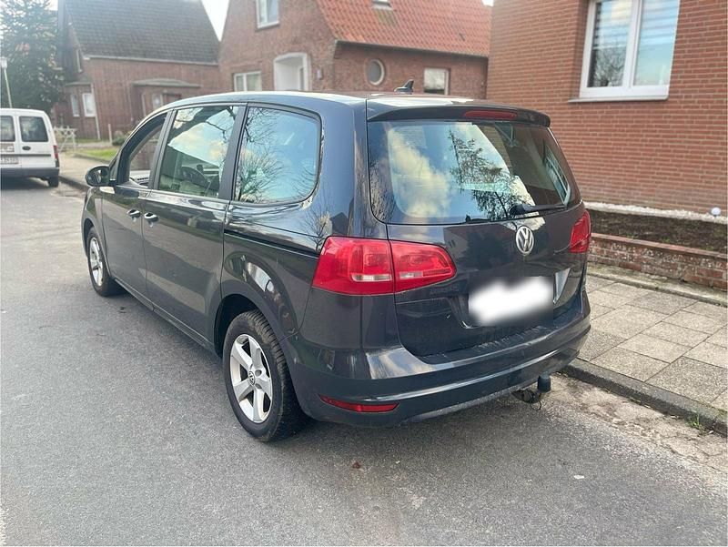 Gebraucht VW Sharan 140 PS (102 kW) 2013 Grau Van / Kleinbus