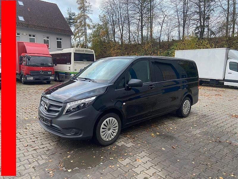 Gebraucht Mercedes Vito 163 PS (119 kW) 2024 Schwarz Van