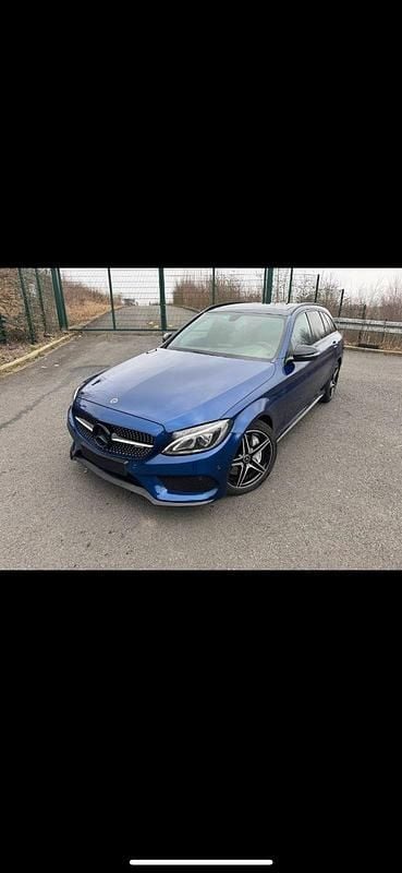 Gebraucht Mercedes C43 AMG AMG 367 PS (269 kW) 2017 Blau Kombi