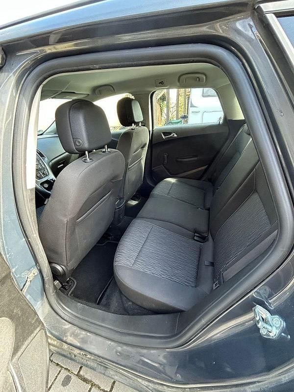 Gebraucht Opel Astra Eco 110 PS (80 kW) 2015 Schwarz Kombi