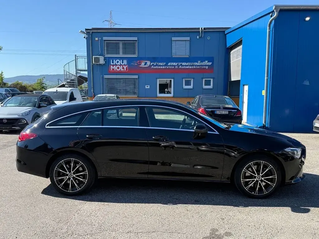 Gebraucht Mercedes CLA250 224 PS (164 kW) 2022 Schwarz Coupé