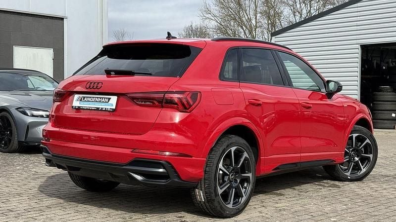 Gebraucht Audi Q3 S-Line 245 PS (180 kW) 2022 Rot SUV