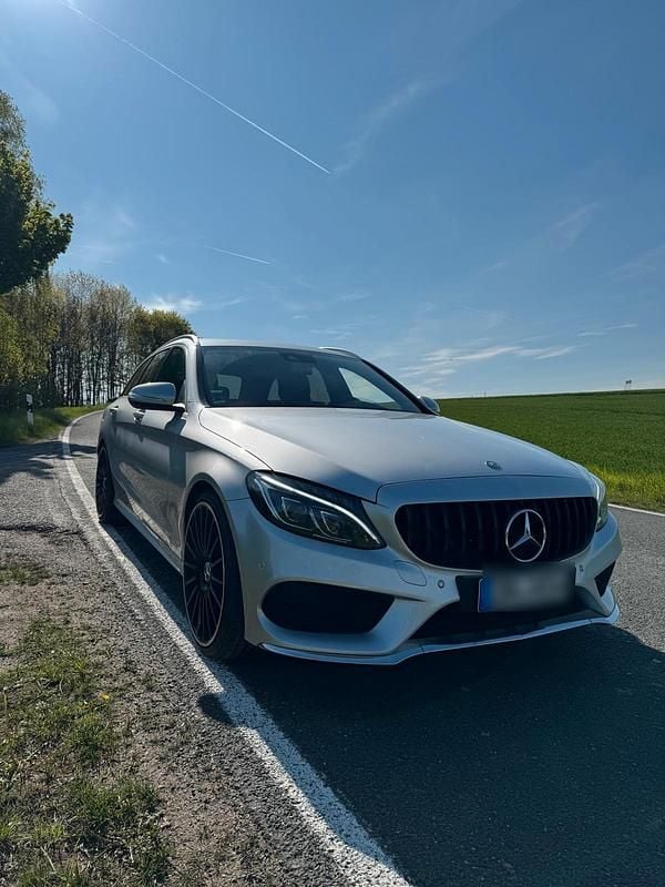 Silber Gebraucht 2015 Mercedes C400 AMG Kombi | 24.500 € (Fairer Preis) - Bild 1/3
