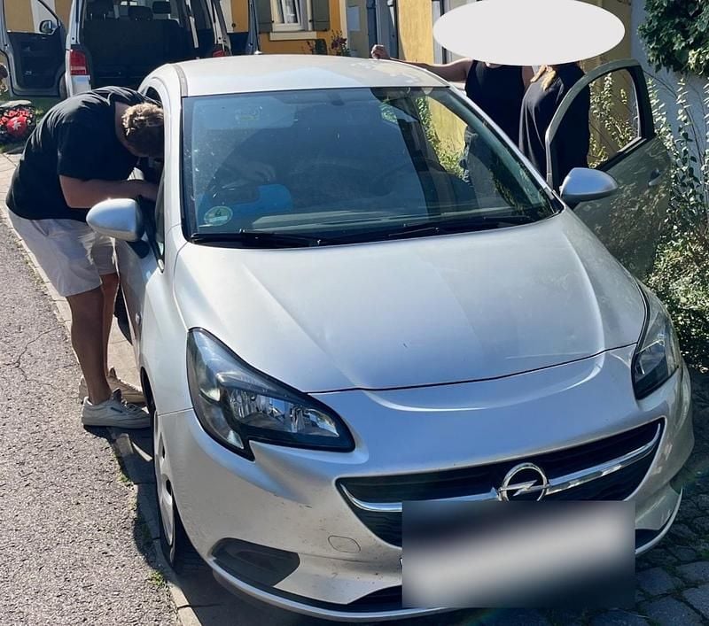 Gebraucht Opel Corsa 70 PS (51 kW) 2017 Silber Kleinwagen