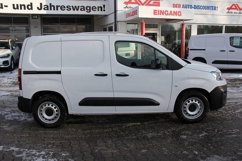 Neu Citroën e-Berlingo 100 kW (136 PS) 2025 Weiss Van / Kleinbus
