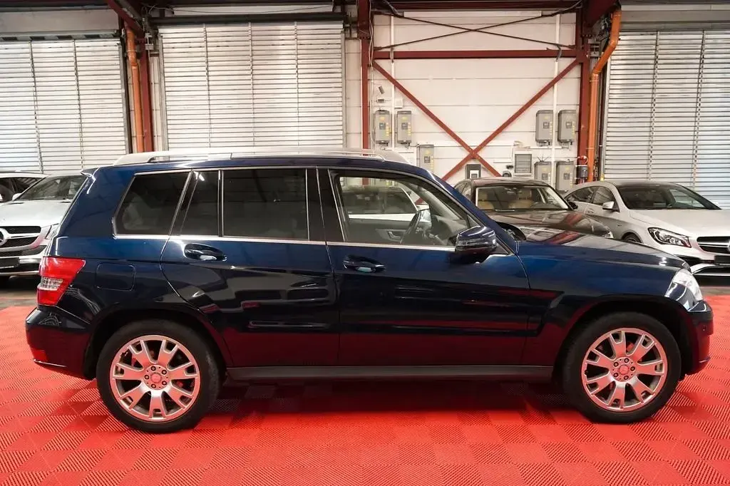 Gebraucht Mercedes GLK350 306 PS (225 kW) 2011 Blau SUV