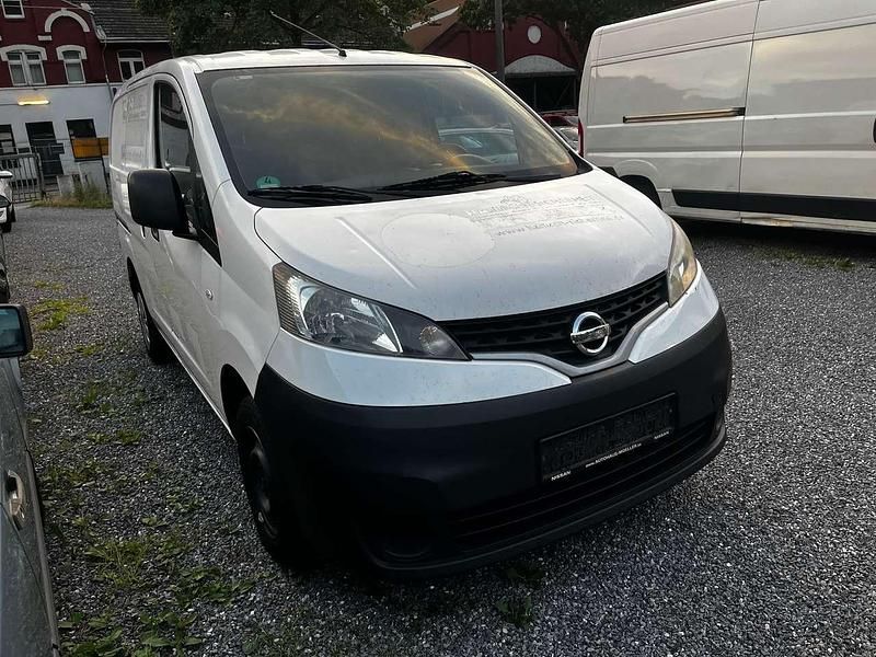 Weiß Gebraucht 2013 Nissan NV200 Comfort Van | 4.850 € (Fairer Preis) - Bild 1/4