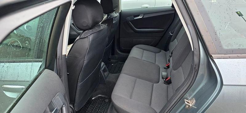 Gebraucht Audi A3 Ambiente 105 PS (77 kW) 2010 Grau Kleinwagen