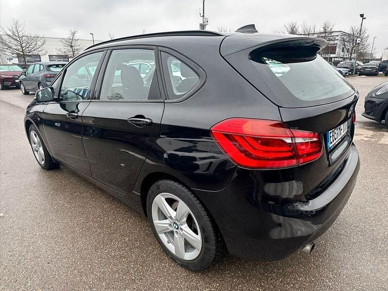 Gebraucht BMW 218 Active Tourer 136 PS (100 kW) 2017 Schwarz Van / Kleinbus
