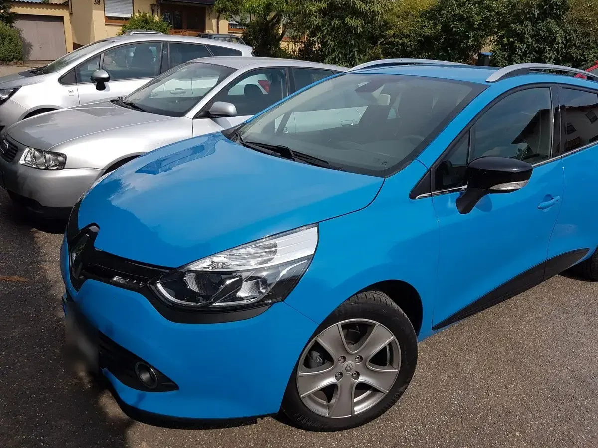 Gebraucht Renault Clio Luxe 90 PS (66 kW) 2015 Blau Kleinwagen
