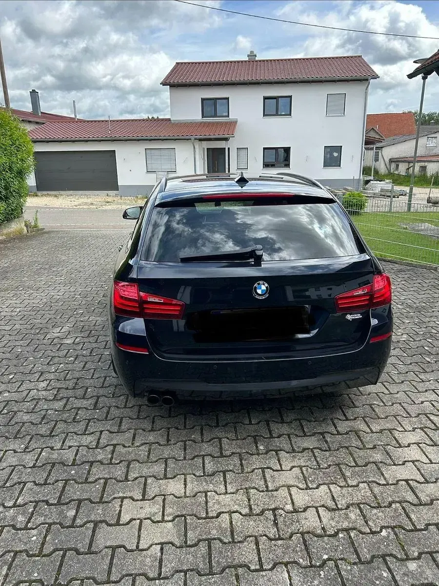Gebraucht BMW 525 Luxury Line 218 PS (160 kW) 2017 Schwarz Kombi