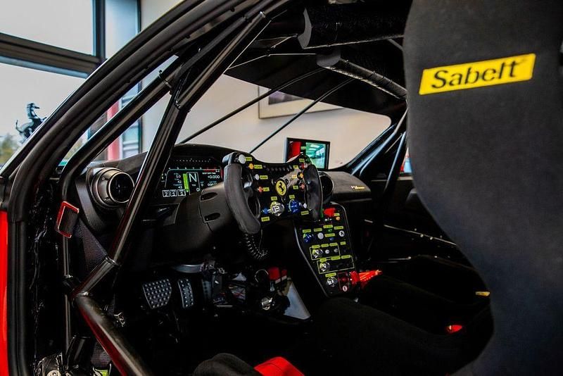 Neu Ferrari 296 700 PS (514 kW) 2025 Rot