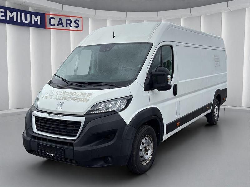 Weiß Gebraucht 2018 Peugeot Boxer Van | 9.990 € (Superpreis) - Bild 1/4
