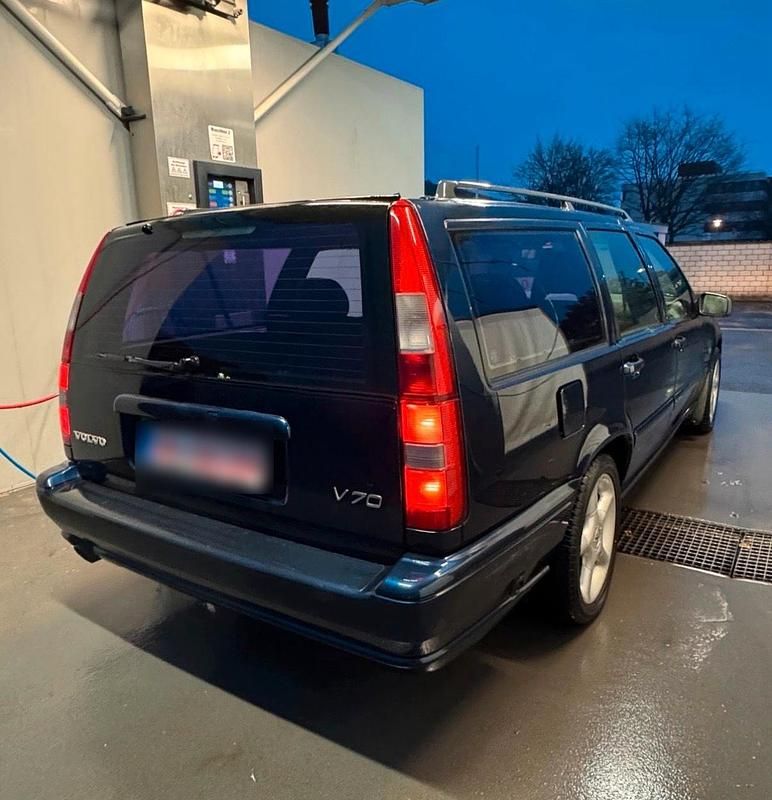 Gebraucht Volvo V70 190 PS (139 kW) 1998 Blau Kombi