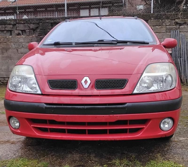 Gebraucht Renault Scénic Expression 116 PS (85 kW) 2002 Rot Van / Kleinbus