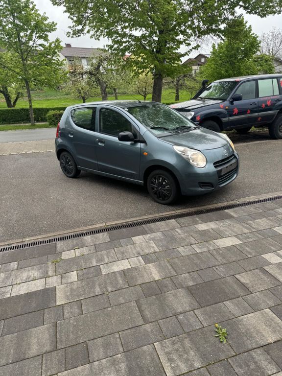 Grau Gebraucht 2009 Suzuki Alto Kleinwagen | 700 € (Superpreis) - Bild 1/4