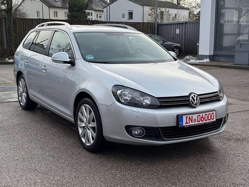 Reflexsilber Gebraucht 2012 VW Golf VII Highline Kombi | 7.900 € (Guter Preis) - Bild 1/4