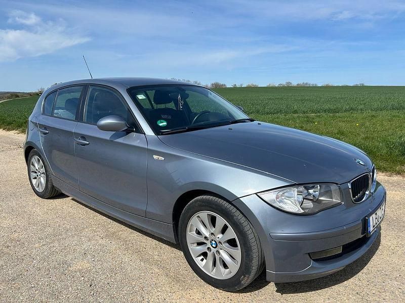 Gebraucht BMW 118 143 PS (105 kW) 2007 Grau Kleinwagen
