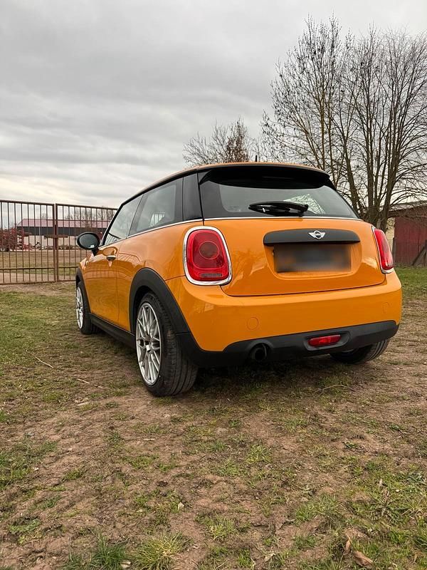 Gebraucht Mini ONE 75 PS (55 kW) 2015 Orange Kleinwagen