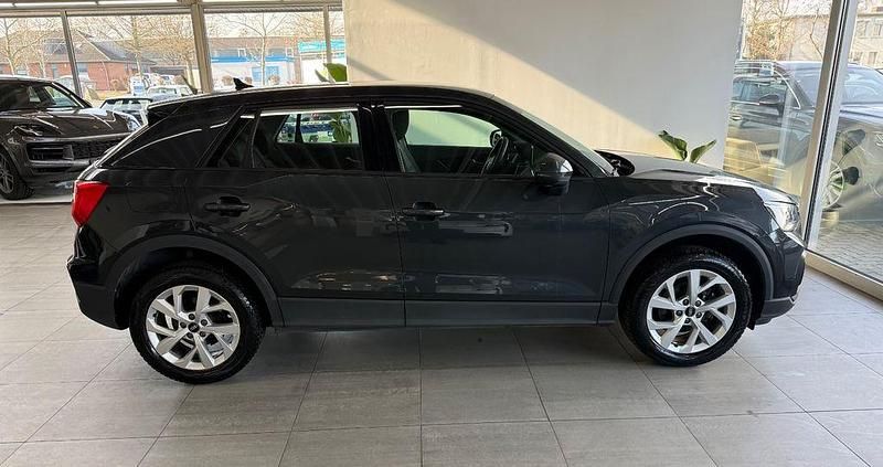 Gebraucht Audi Q2 Sport 110 PS (80 kW) 2022 Grau SUV