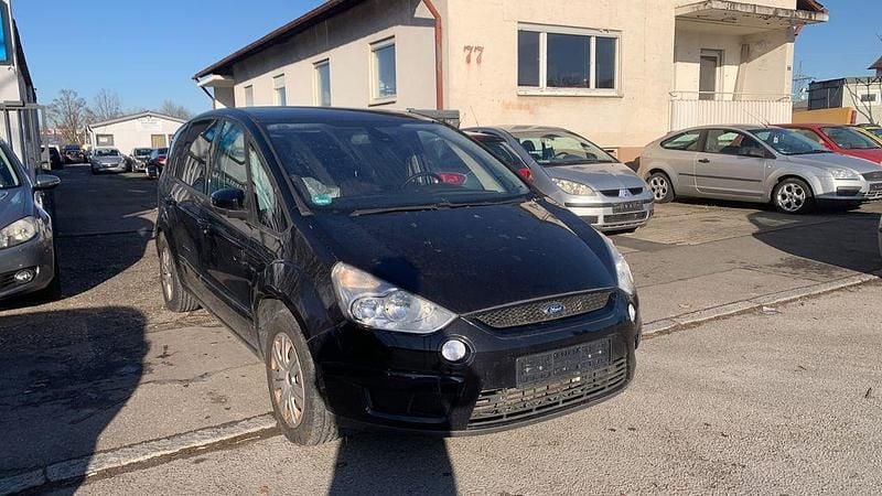 Gebraucht Ford S-MAX Trend 145 PS (106 kW) 2008 Schwarz Van / Kleinbus