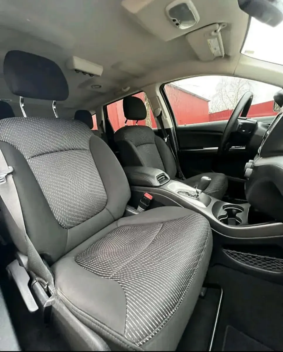 Gebraucht Dodge Journey SXT 175 PS (128 kW) 2019 Schwarz SUV