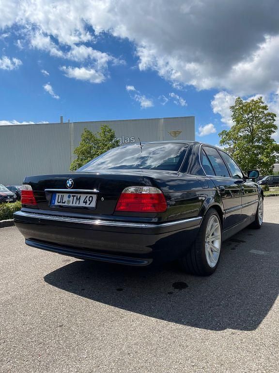 Brugt BMW 740 286 HK (210 kW) 1998 Sort Sedan