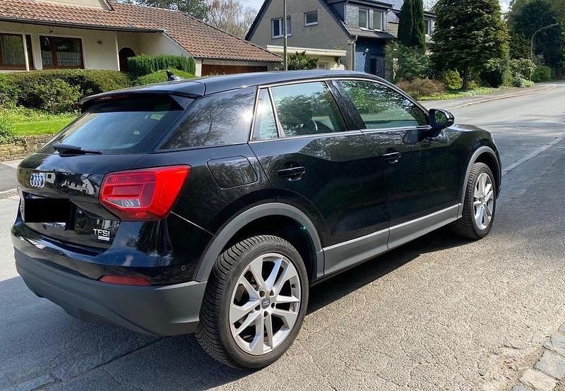 Usata Audi Q2 116 CV (85 kW) 2017 Nero SUV