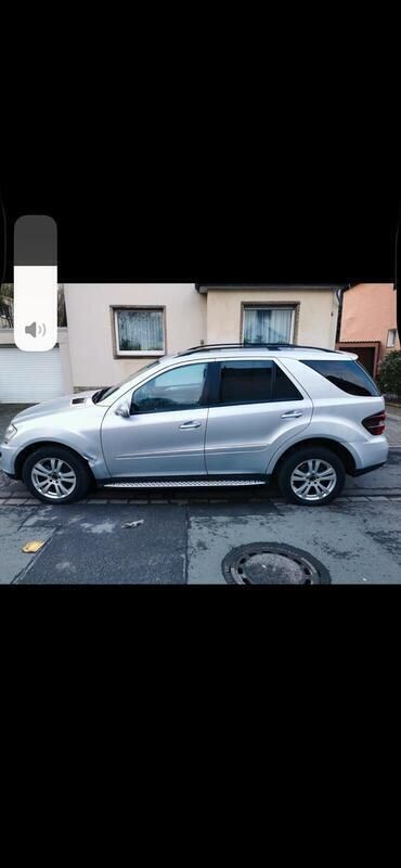 Silber Gebraucht 2008 Mercedes ML280 SUV | 3.750 € - Bild 1/4