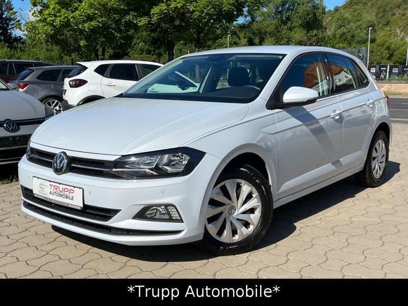 Silber Gebraucht 2019 VW Polo Comfortline Kleinwagen | 10.900 € (Guter Preis) - Bild 1/4