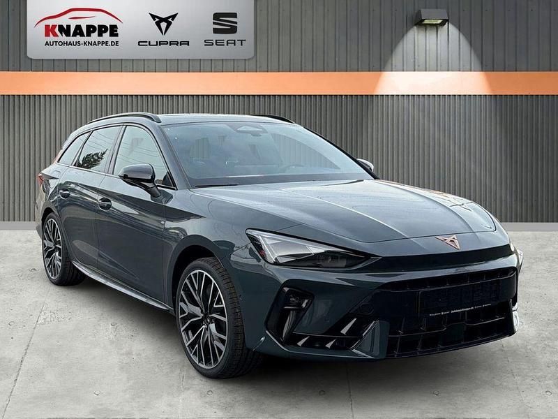 Neu Cupra Leon VZ 333 PS (244 kW) 2025 Blau Limousine