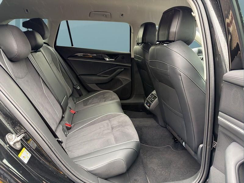 Gebraucht VW Passat 150 PS (110 kW) 2025 Schwarz Kombi