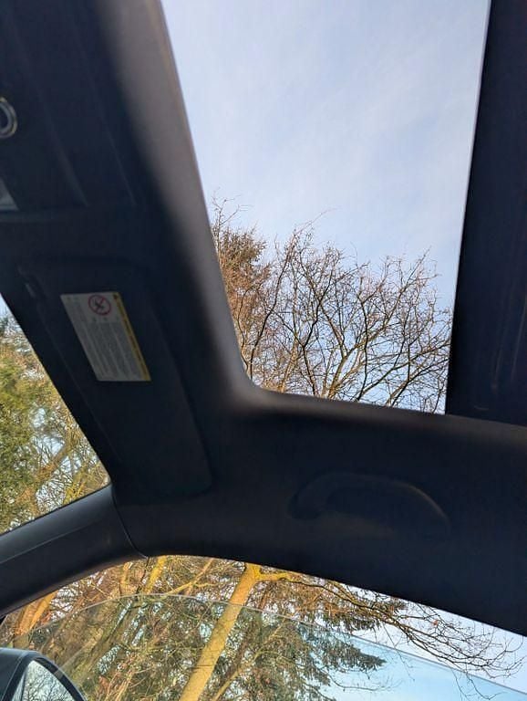 Gebraucht VW Beetle 105 PS (77 kW) 2012 Schwarz Kleinwagen